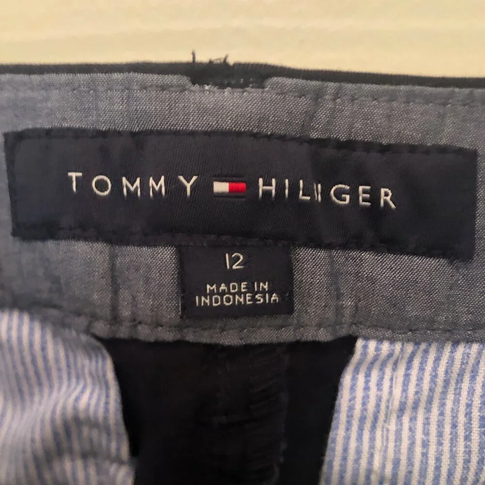 NEW (NWOT) Tommy Hilfinger navy pants w/ rose print sz 12